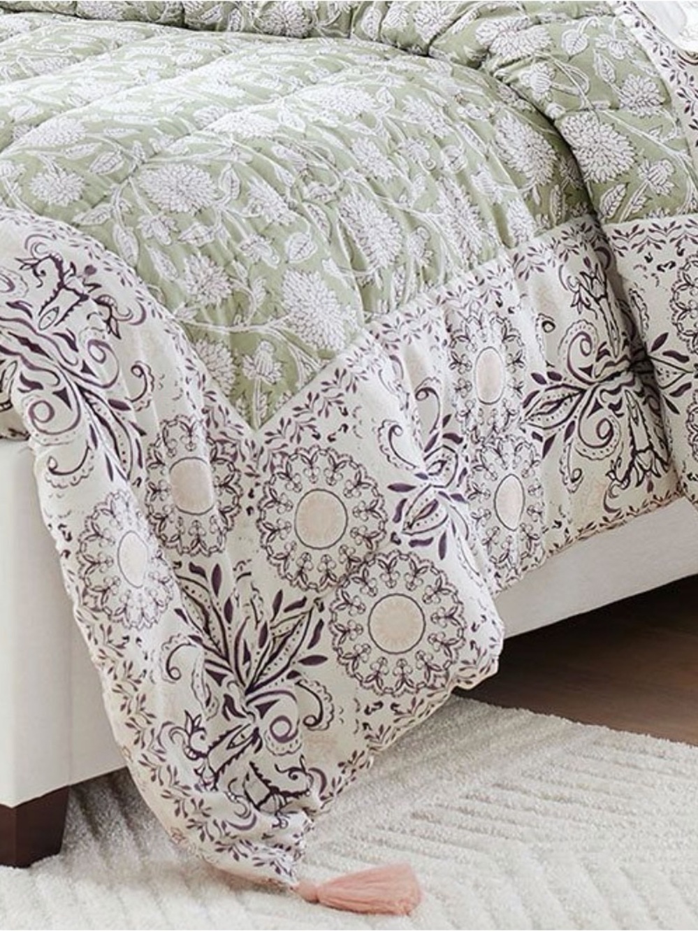 Pottery Barn Teen Pink/Green Block Print Comforter plus 1 Sham, F/Q euc